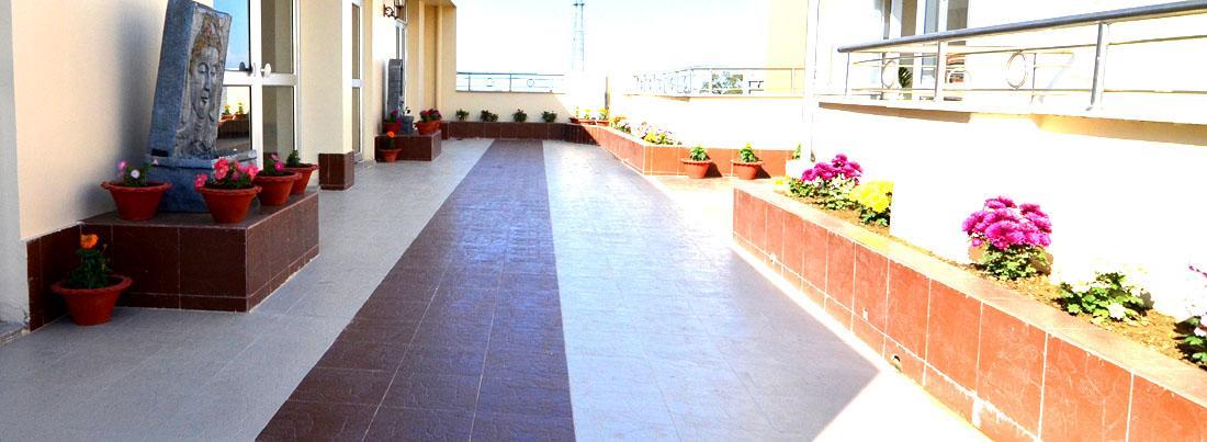 Hotel Tulip Residency Dibrugarh Exterior foto